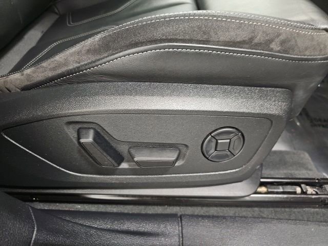 Used 2022 Audi Q3 2.0T Premium Plus w/ Premium Plus Package image 37