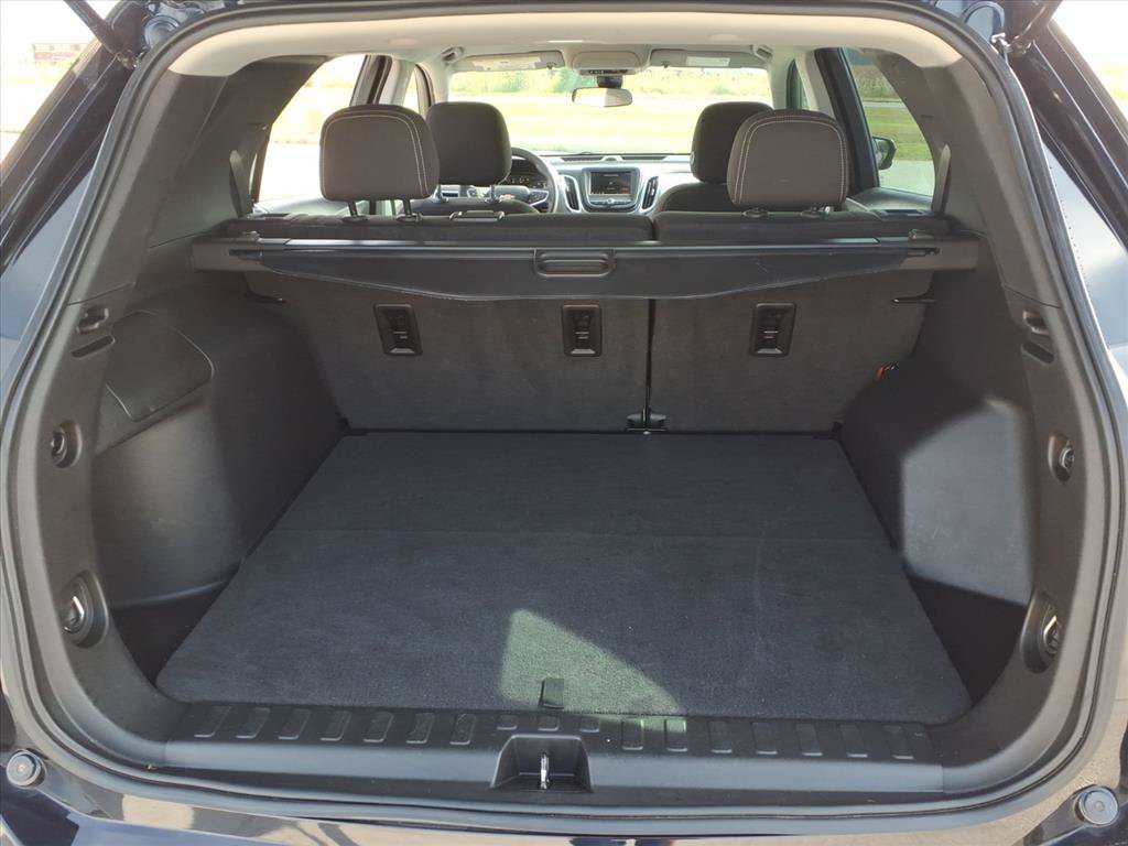 Used 2021 Chevrolet Equinox LS FWD image 25