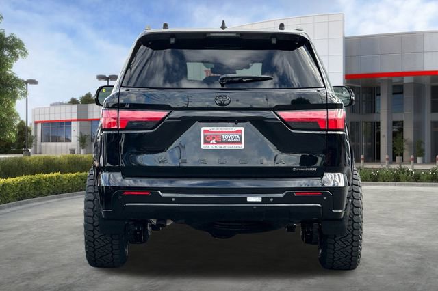New 2026 Toyota Sequoia Platinum image 5
