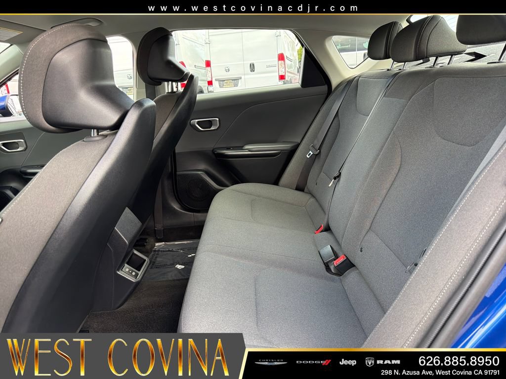 Used 2025 Kia K4 FWD image 14