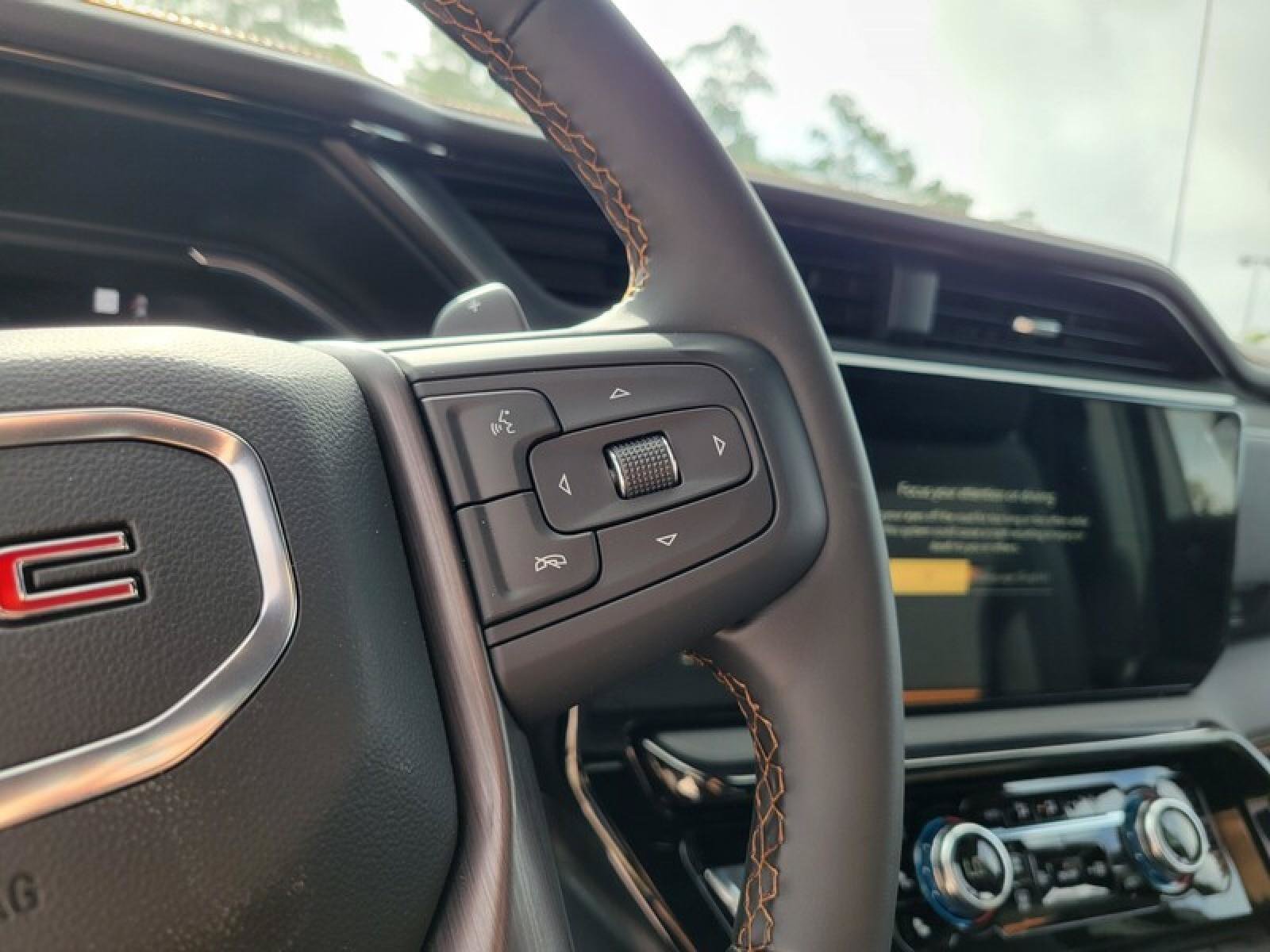 New 2026 GMC Sierra 1500 AT4 w/ AT4 Premium Package AWD/4WD image 12