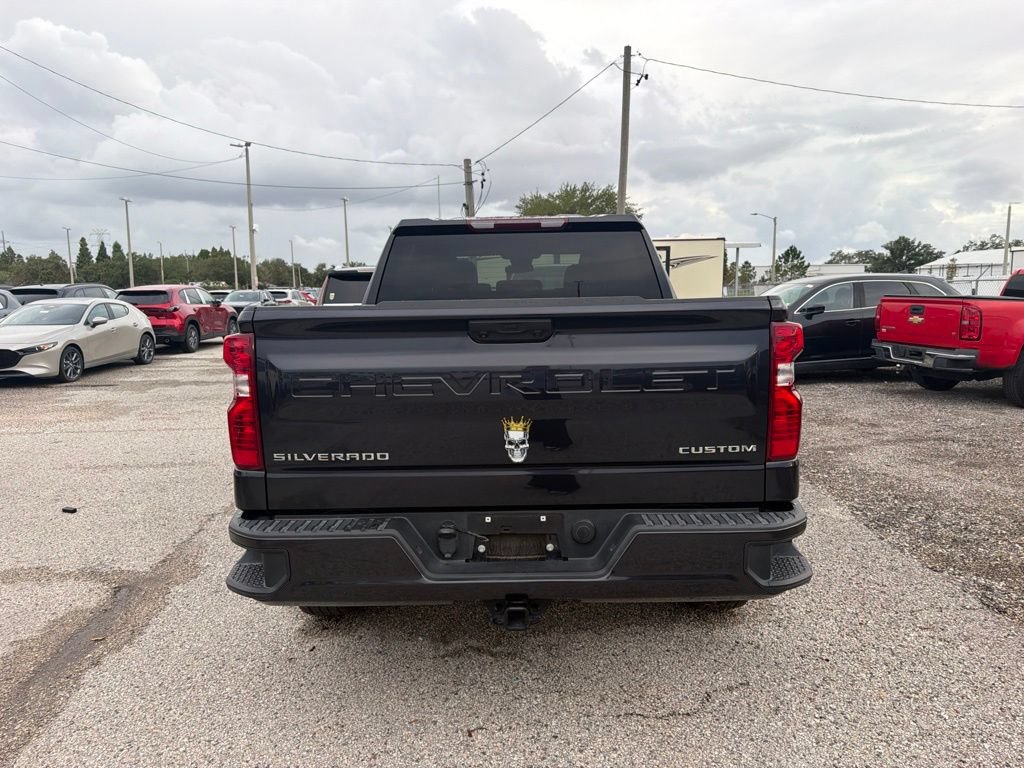 Used 2023 Chevrolet Silverado 1500 Custom w/ LPO, Dark Essentials Package RWD image 6