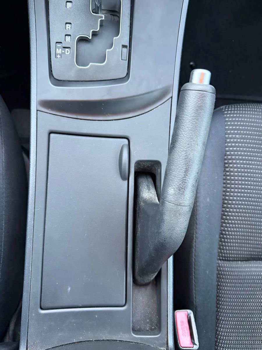 Used 2012 MAZDA MAZDA3 i Touring image 32