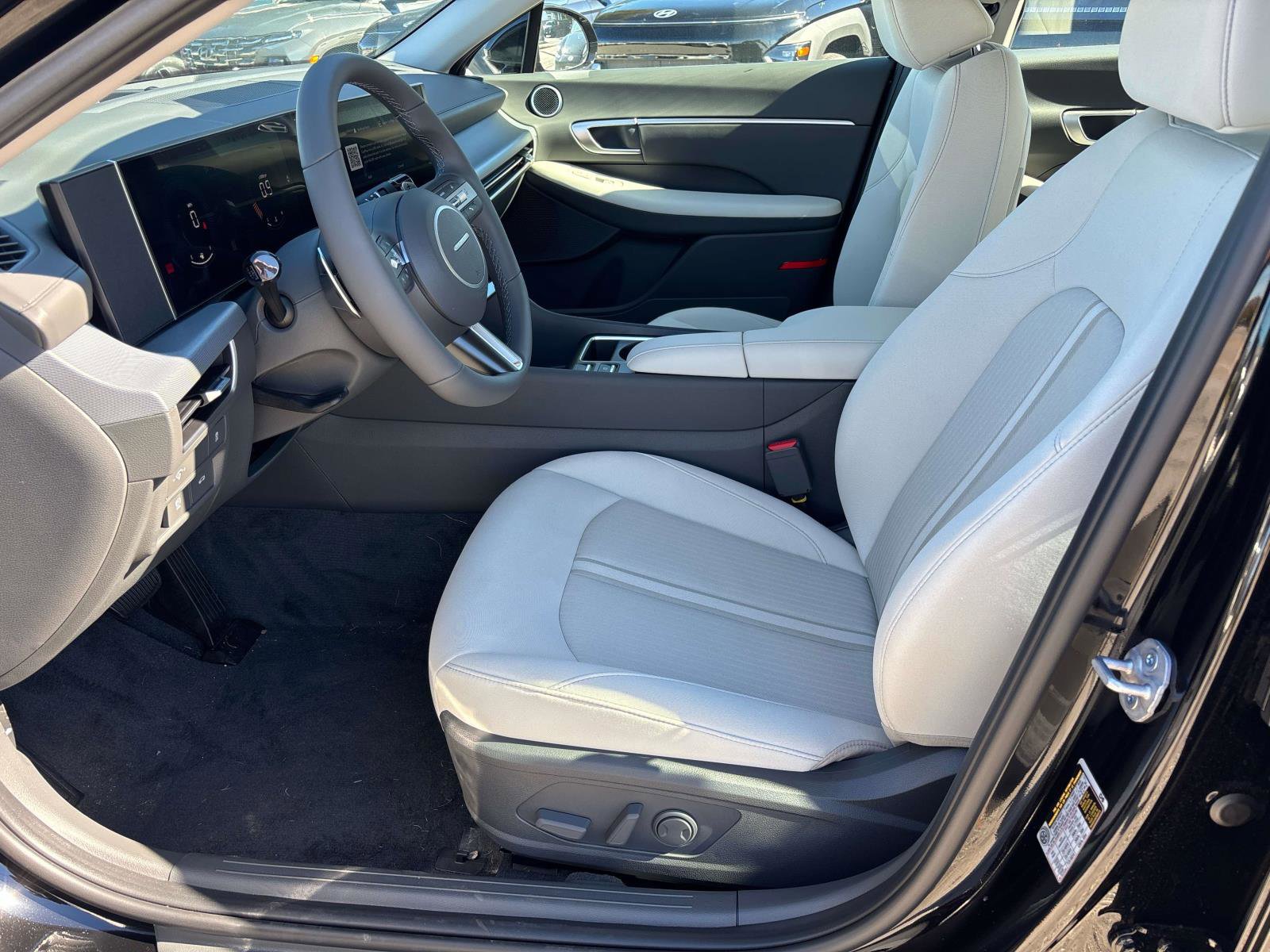 Used 2026 Hyundai Sonata SEL image 4