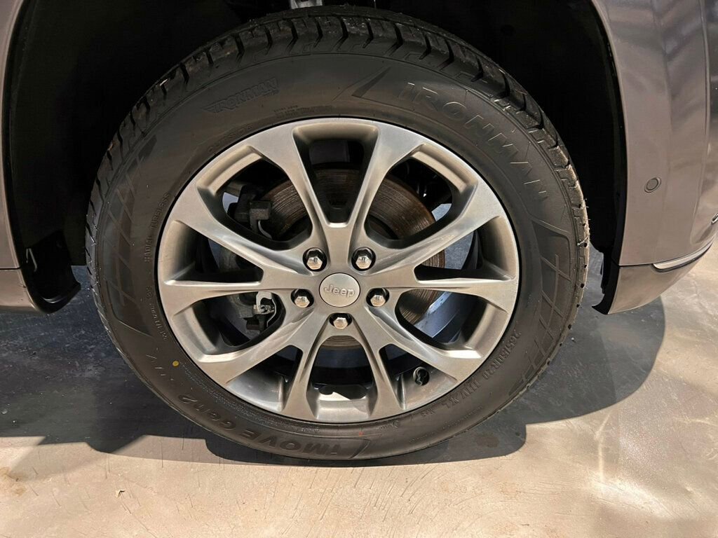 Used 2021 Jeep Grand Cherokee Summit w/ Platinum Series Group image 13