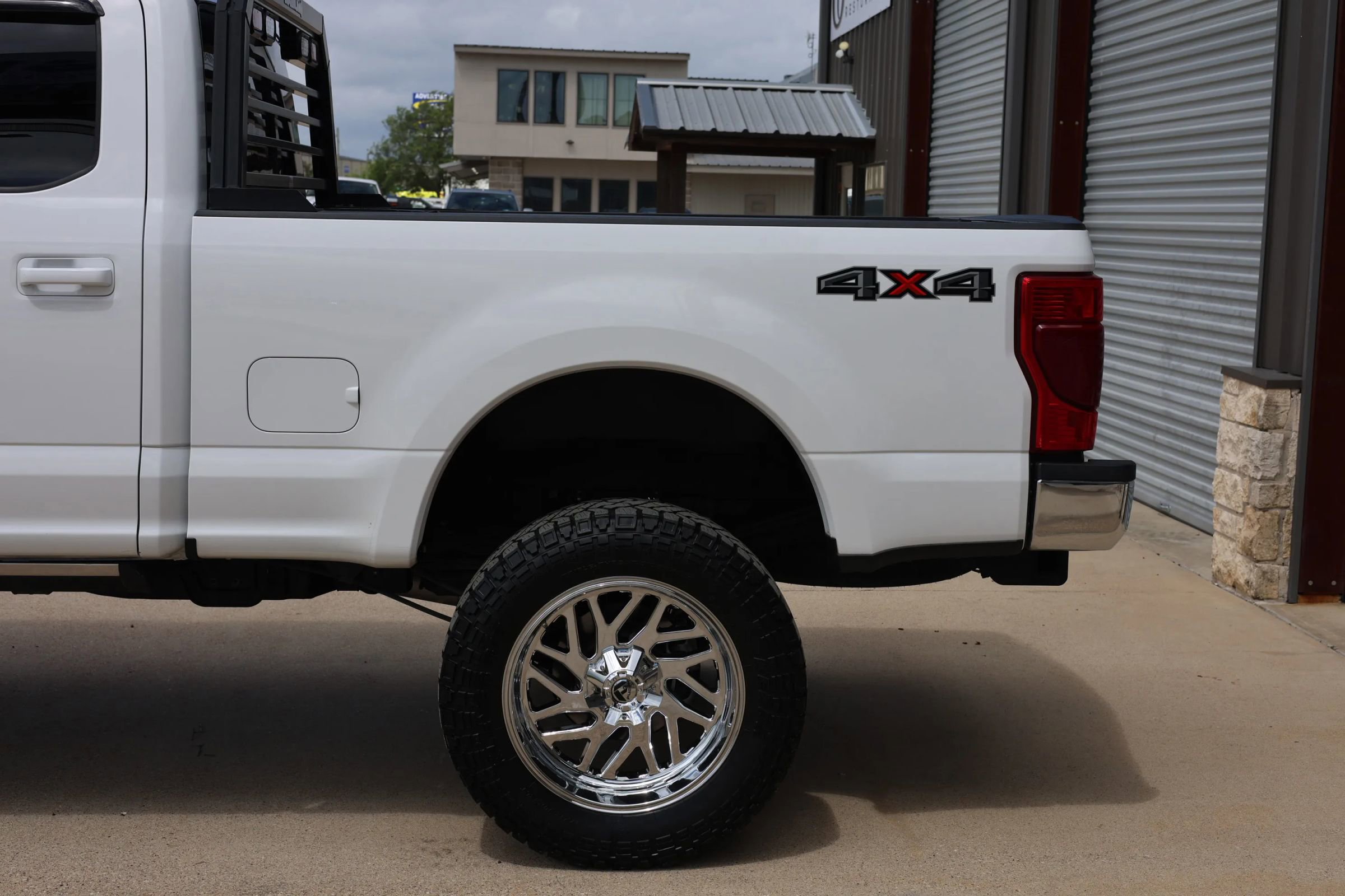 Used 2020 Ford F250 Lariat w/ Lariat Ultimate Package AWD/4WD image 13