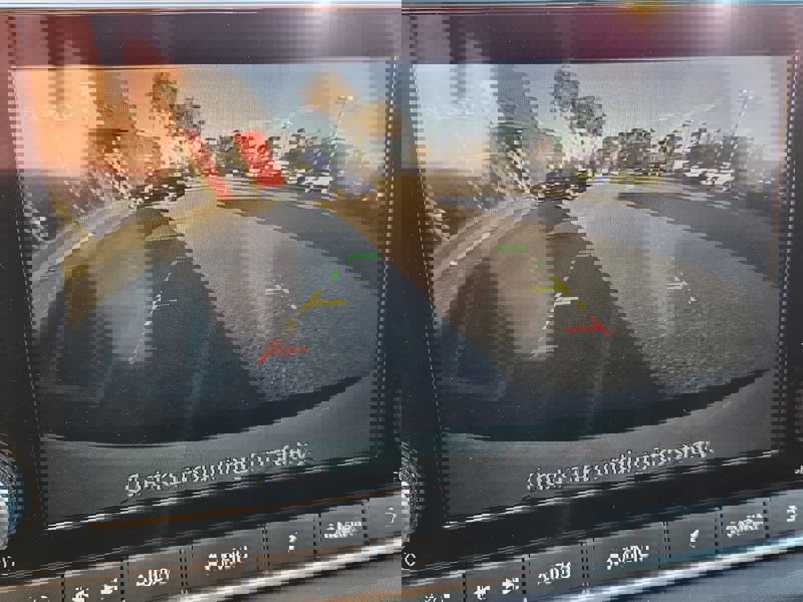 Used 2023 Nissan Rogue S image 9