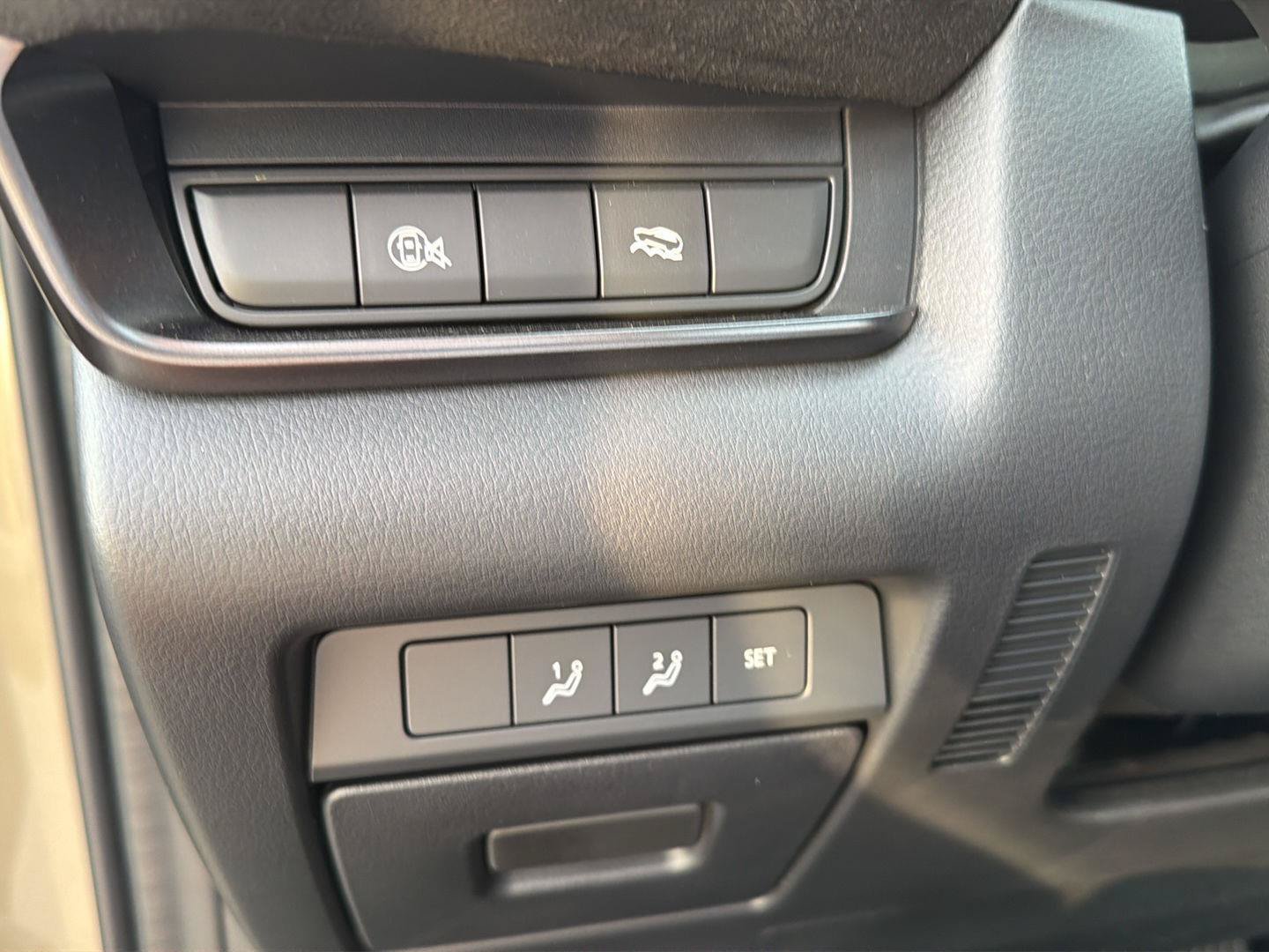 Used 2024 MAZDA CX-30 Carbon AWD/4WD image 19