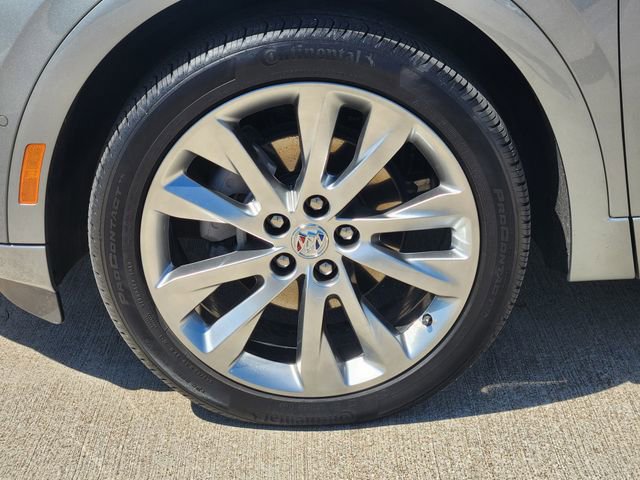 Used 2023 Buick Envision Avenir image 10