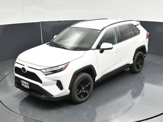 Used 2024 Toyota RAV4 XLE w/ Weather Package AWD/4WD image 37