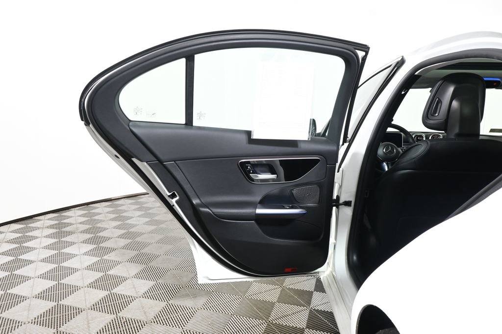 Used 2023 Mercedes-Benz C 300 4MATIC Sedan image 30