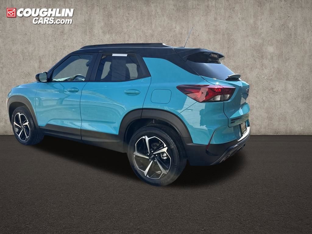 Used 2021 Chevrolet TrailBlazer RS w/ Sun and Liftgate Package image 5