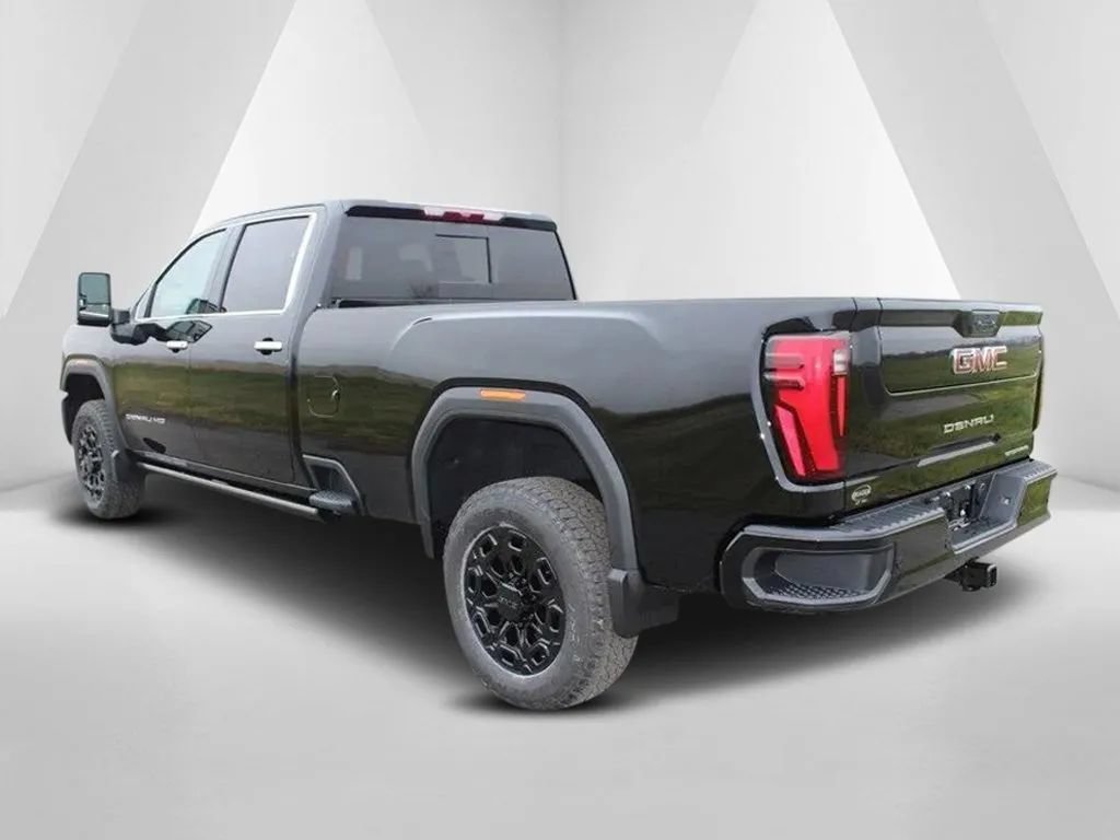 New 2026 GMC Sierra 3500 Denali AWD/4WD image 5