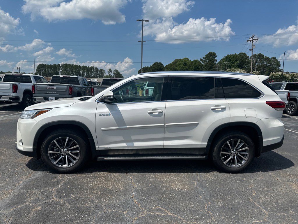Used 2019 Toyota Highlander XLE