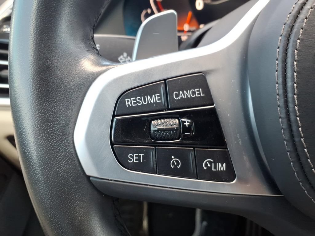 Used 2023 BMW X6 xDrive40i w/ M Sport Package AWD/4WD image 34
