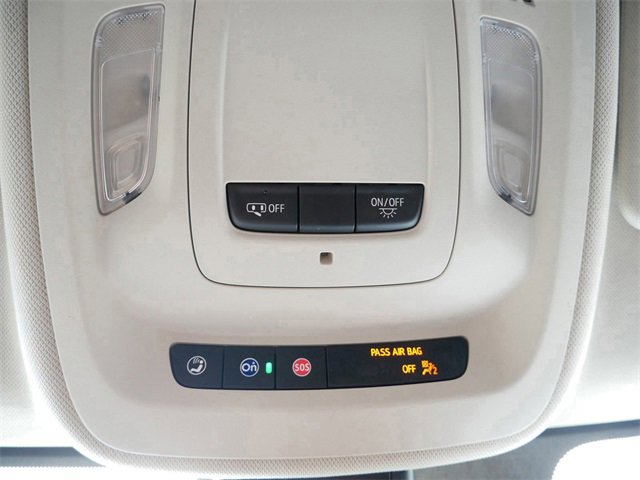 Used 2023 Buick Envision Essence image 25