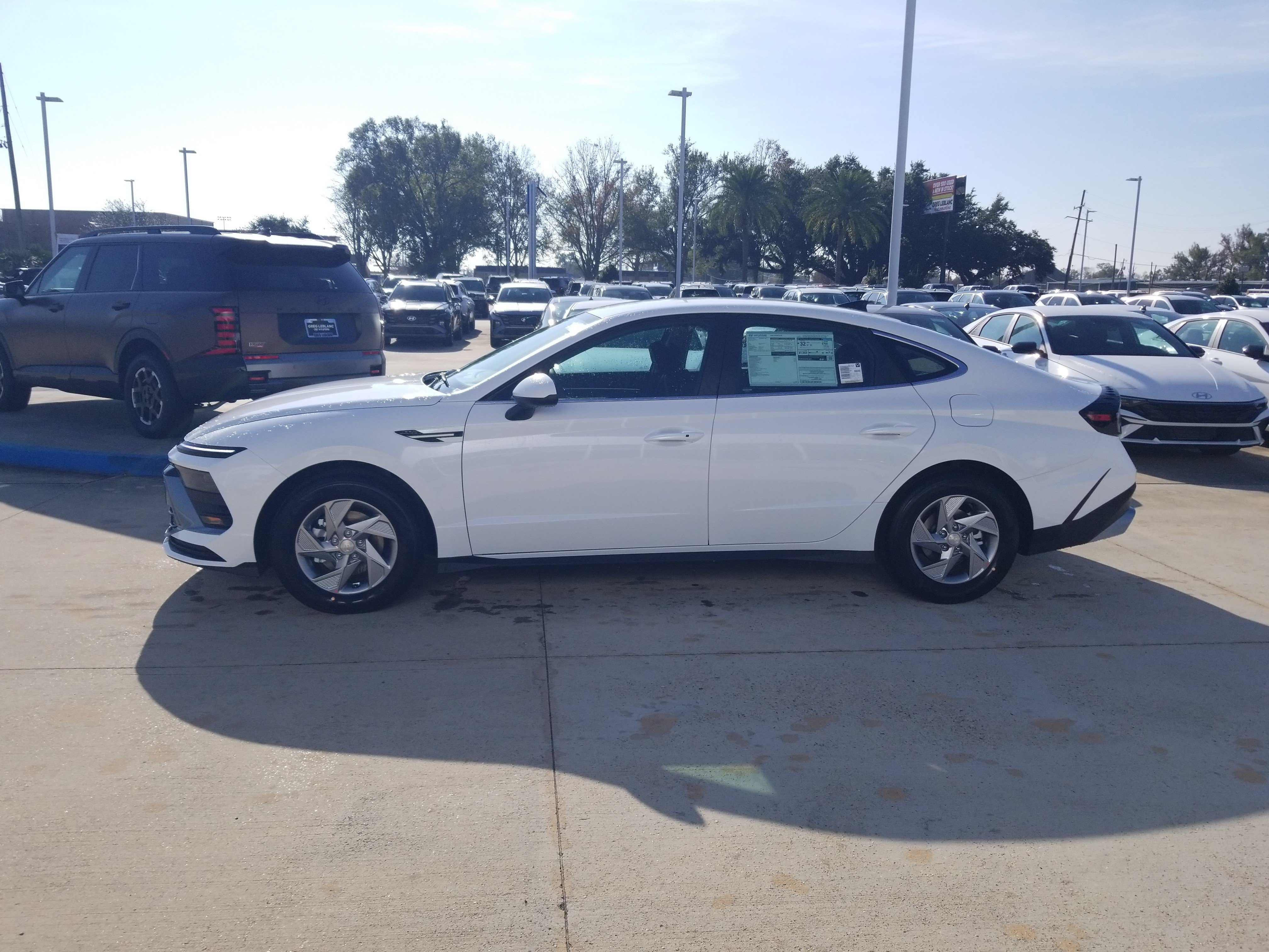 New 2026 Hyundai Sonata SE FWD image 4