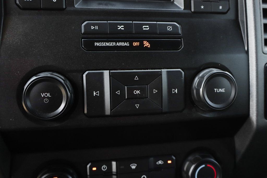 Used 2021 Ford F550 2WD Regular Cab Super Duty image 34