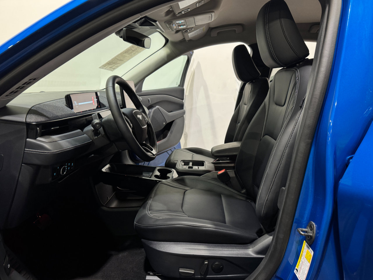 Used 2025 Ford Mustang Mach-E Premium image 15