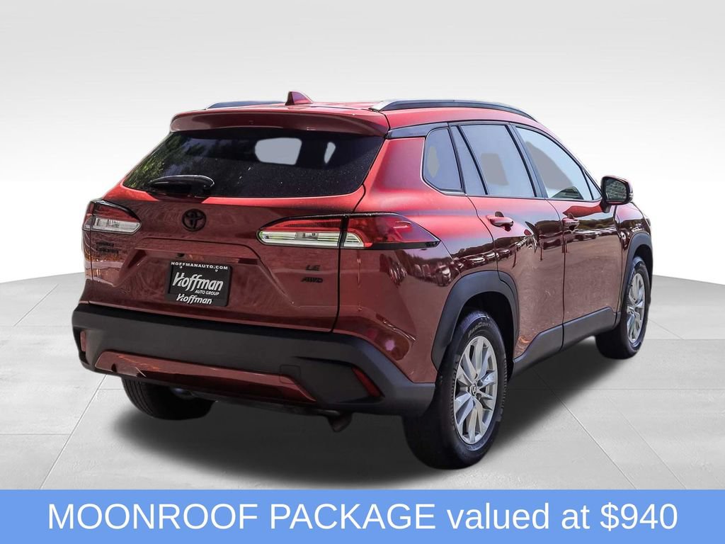 Used 2022 Toyota Corolla Cross LE w/ Moonroof Package AWD/4WD image 5