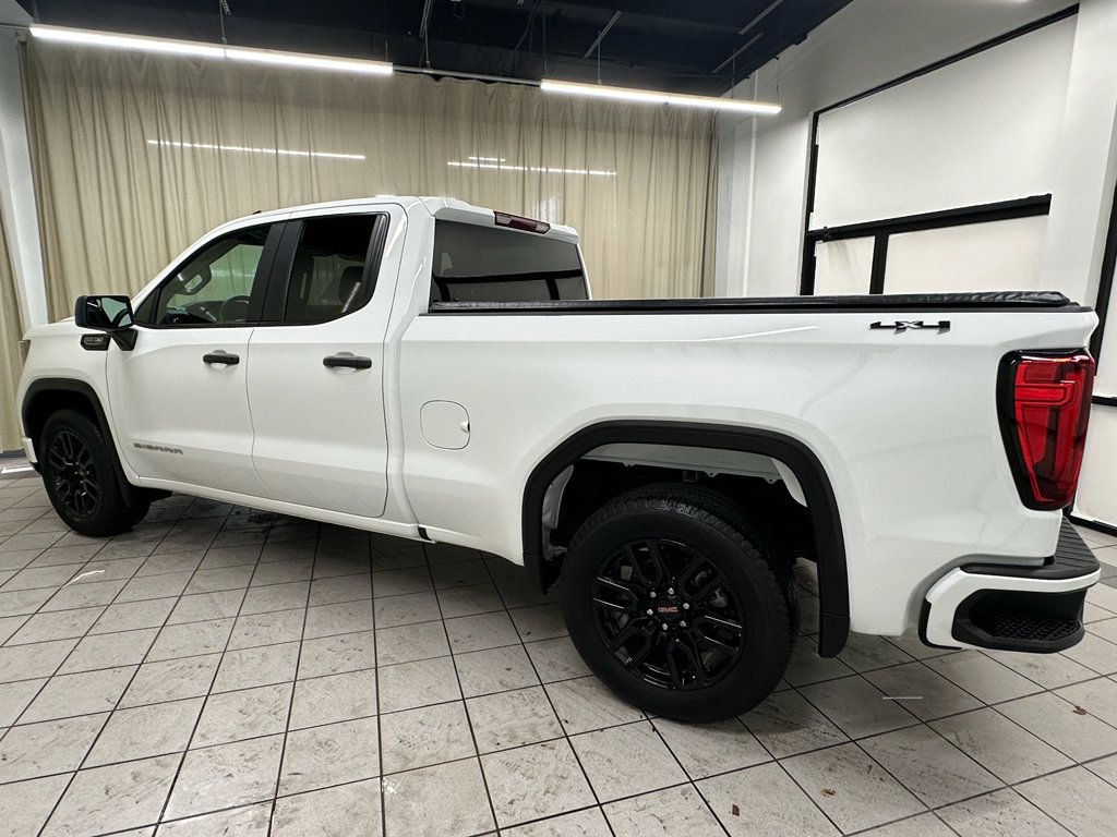 Certified 2023 GMC Sierra 1500 Pro w/ Graphite Edition AWD/4WD image 12