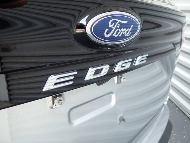 Used 2023 Ford Edge SEL w/ Convenience Package AWD/4WD image 5