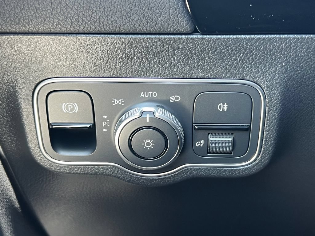 New 2026 Mercedes-Benz GLA 250 4MATIC image 21