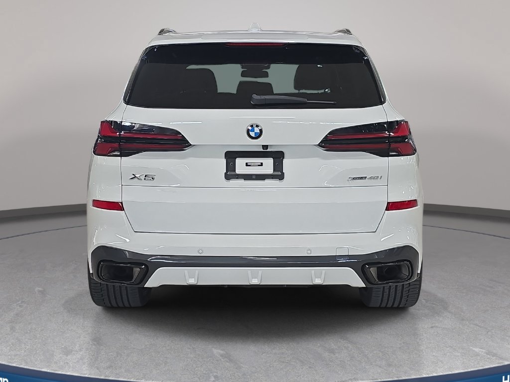 Certified 2024 BMW X5 xDrive40i w/ M Sport Package AWD/4WD image 8