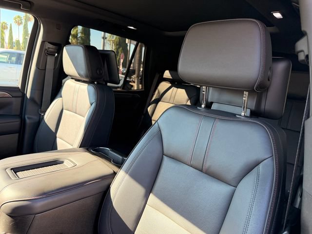 Used 2023 Chevrolet Tahoe RST w/ Luxury Package AWD/4WD image 11