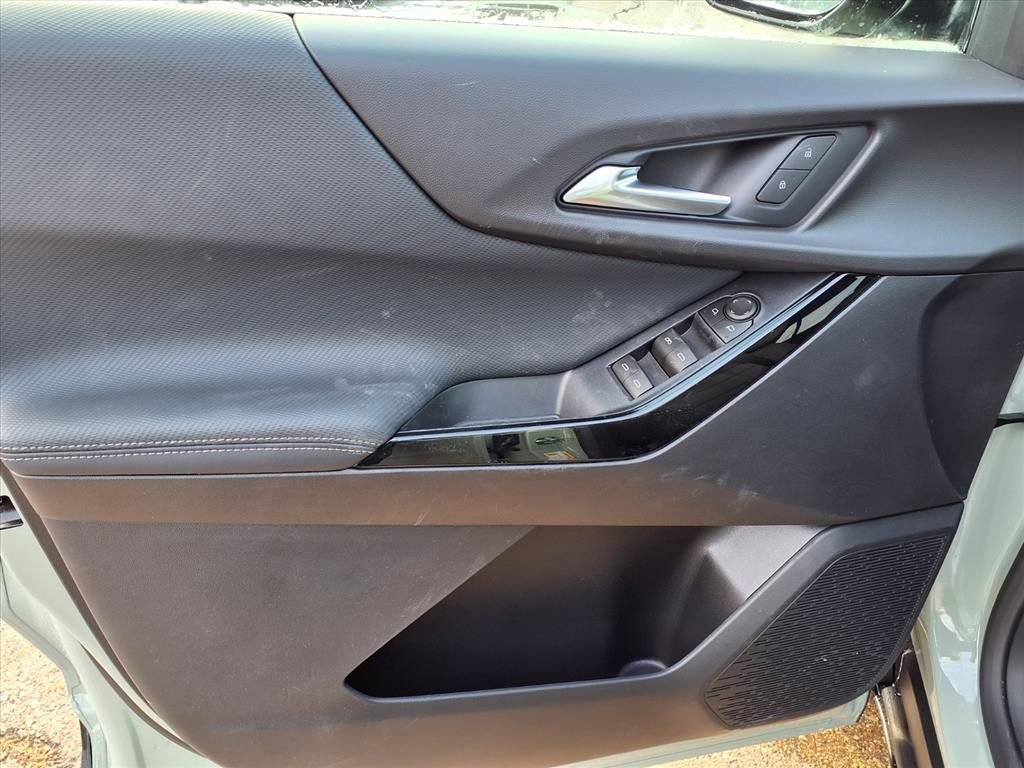 New 2026 Chevrolet Equinox LT w/ LPO, Floor Liner Package image 12