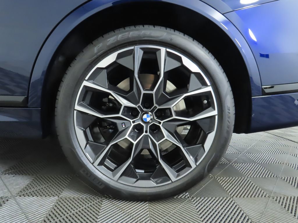 New 2026 BMW X7 M60i image 34