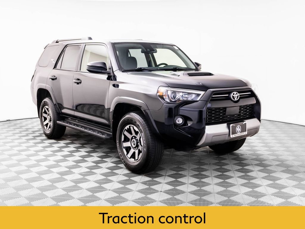 Used 2024 Toyota 4Runner TRD Off-Road AWD/4WD image 8