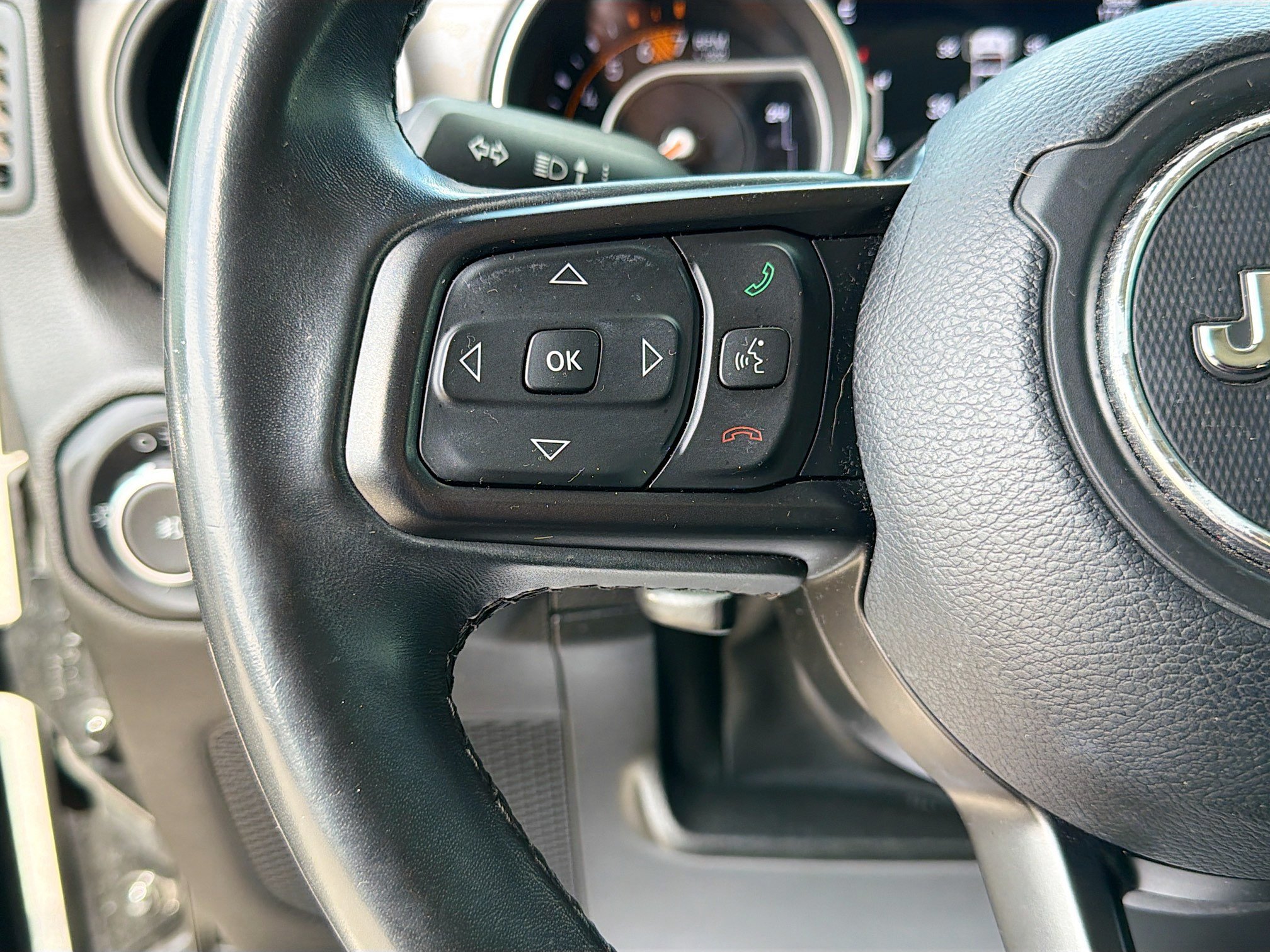 Used 2019 Jeep Wrangler Unlimited Sport S AWD/4WD image 35