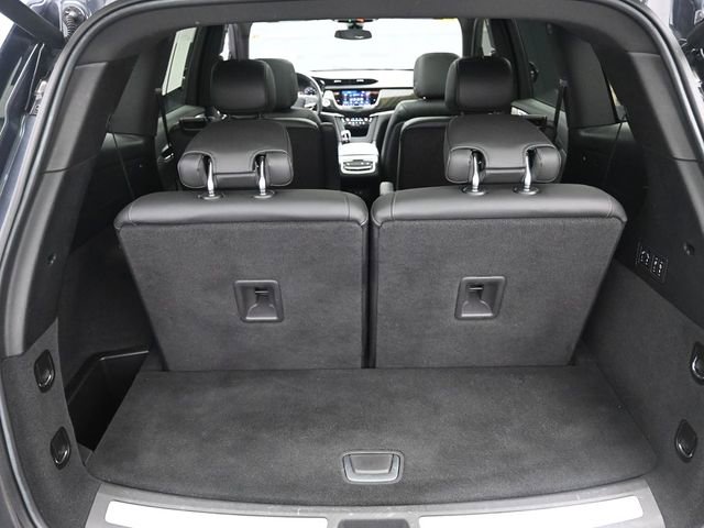 Used 2023 Cadillac XT6 Premium Luxury image 24