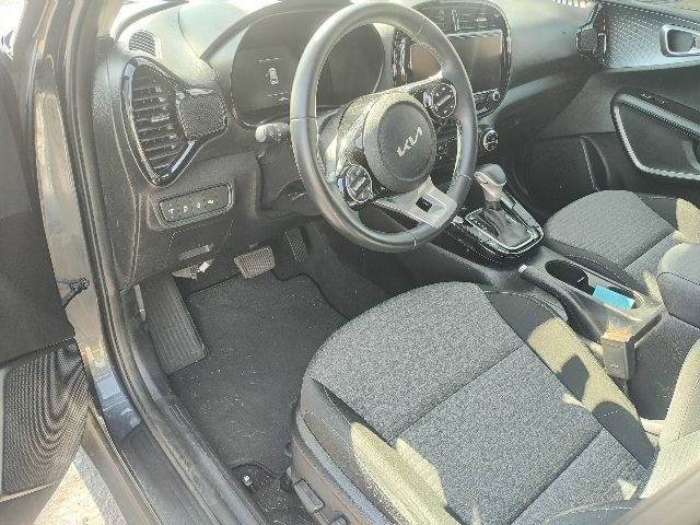 Certified 2023 Kia Soul EX FWD image 10