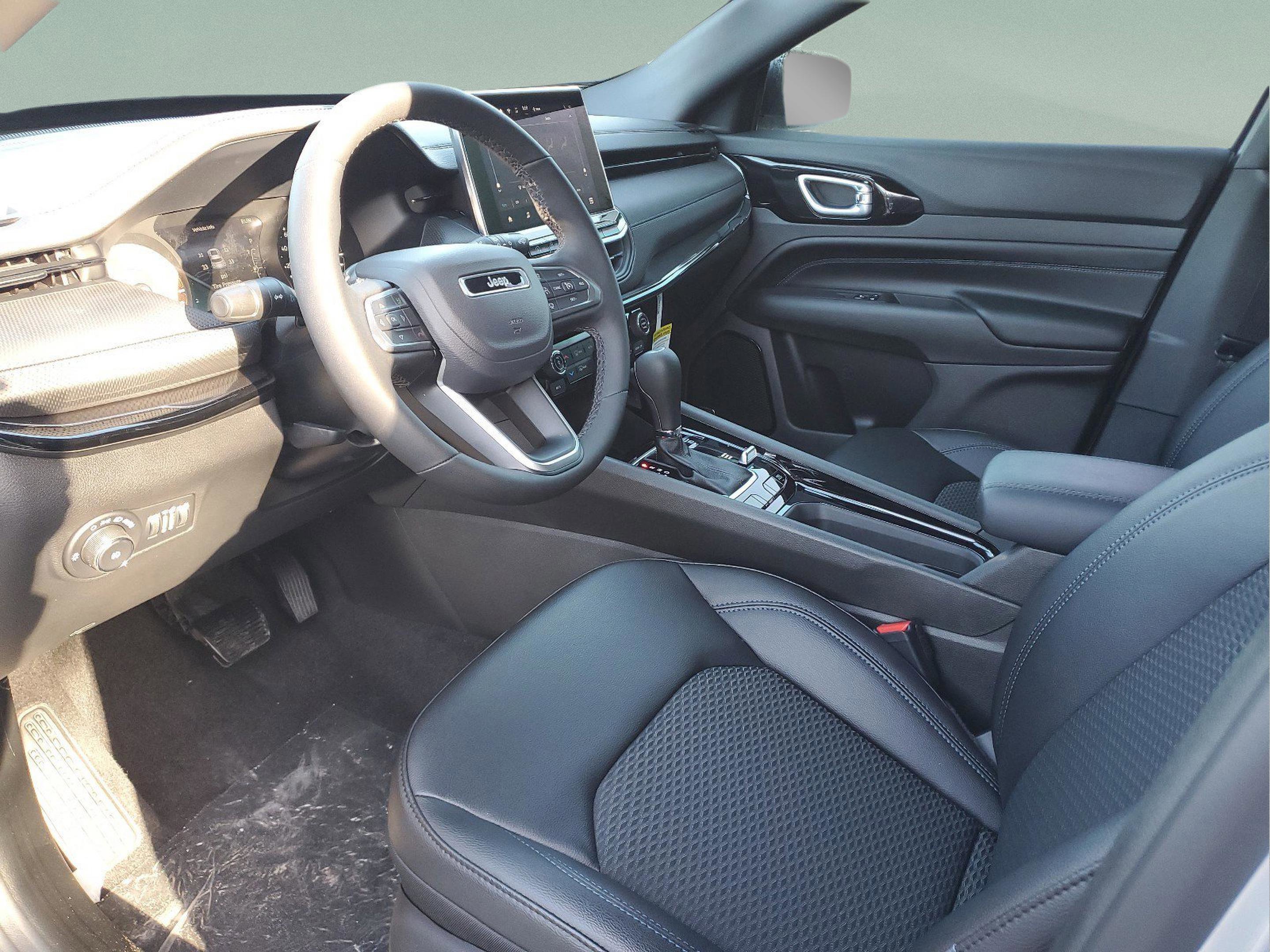 New 2026 Jeep Compass Latitude w/ Quick Order Package 29K image 20