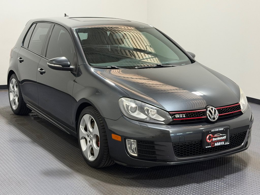 Used 2010 Volkswagen GTI 4-Door FWD image 4