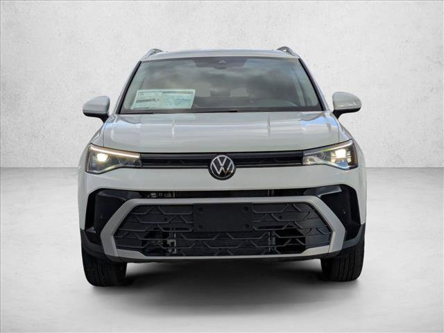 New 2025 Volkswagen Taos SE image 5