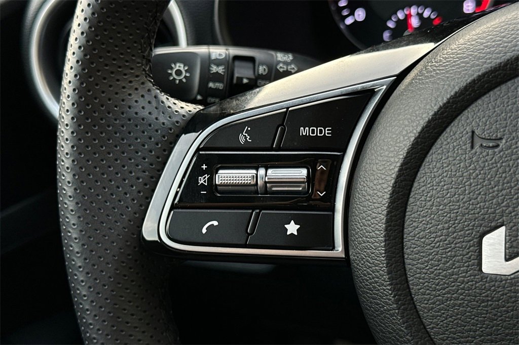 Used 2023 Kia Forte GT-Line image 26