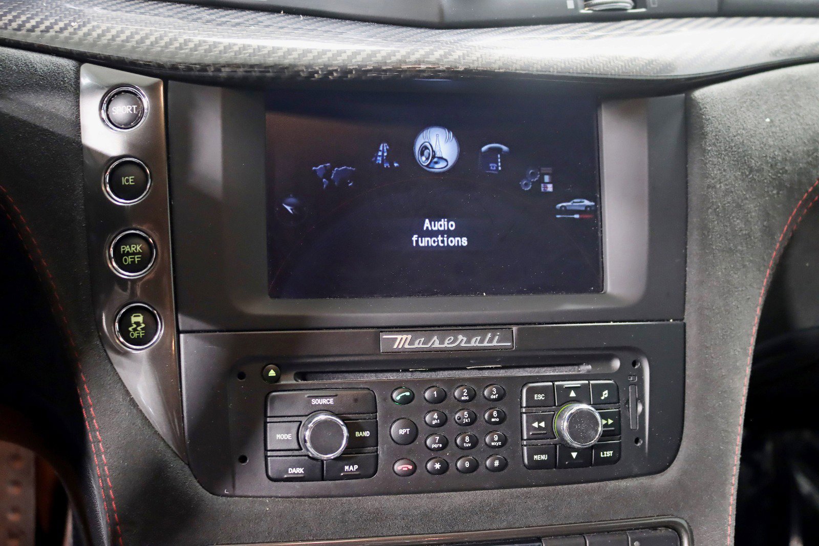 Used 2017 Maserati GranTurismo Sport image 28