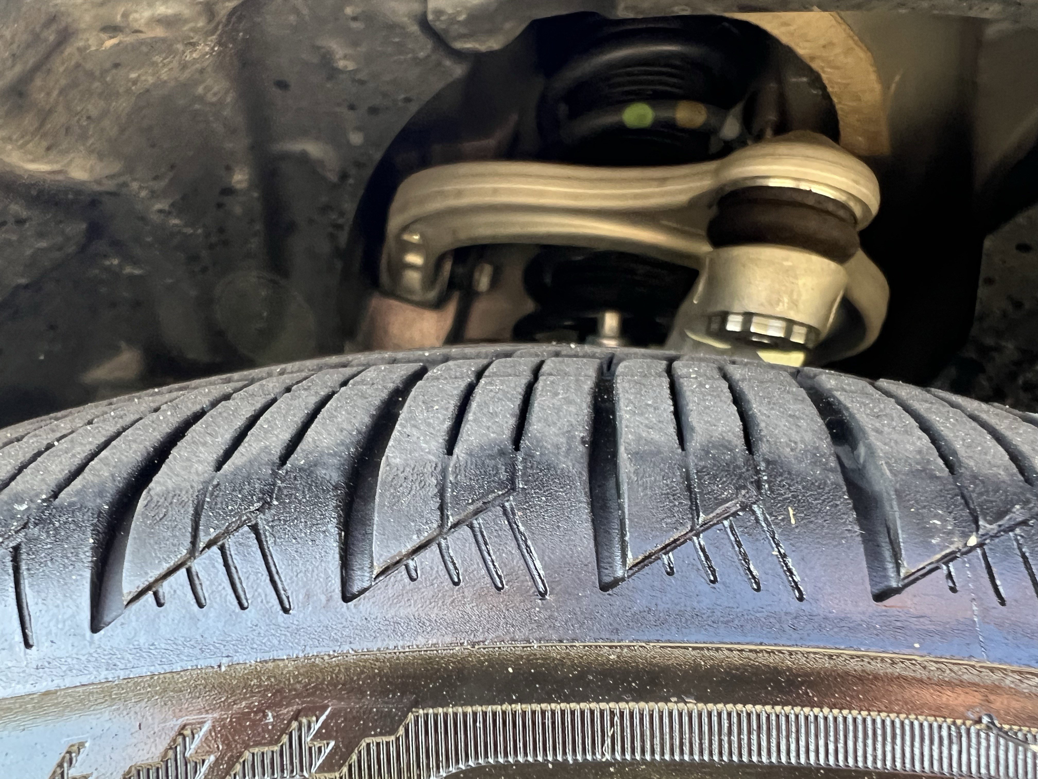 Used 2025 Mercedes-Benz C 300 Sedan image 12