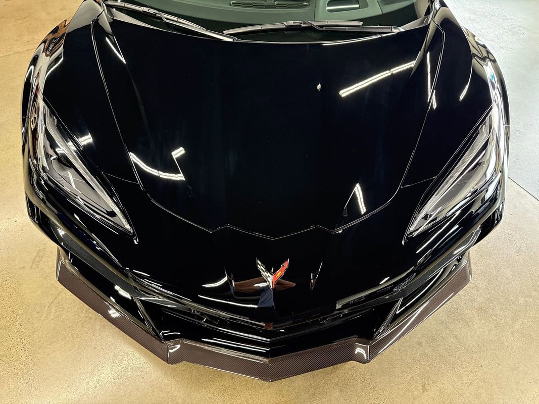 Used 2025 Chevrolet Corvette Z06 image 30