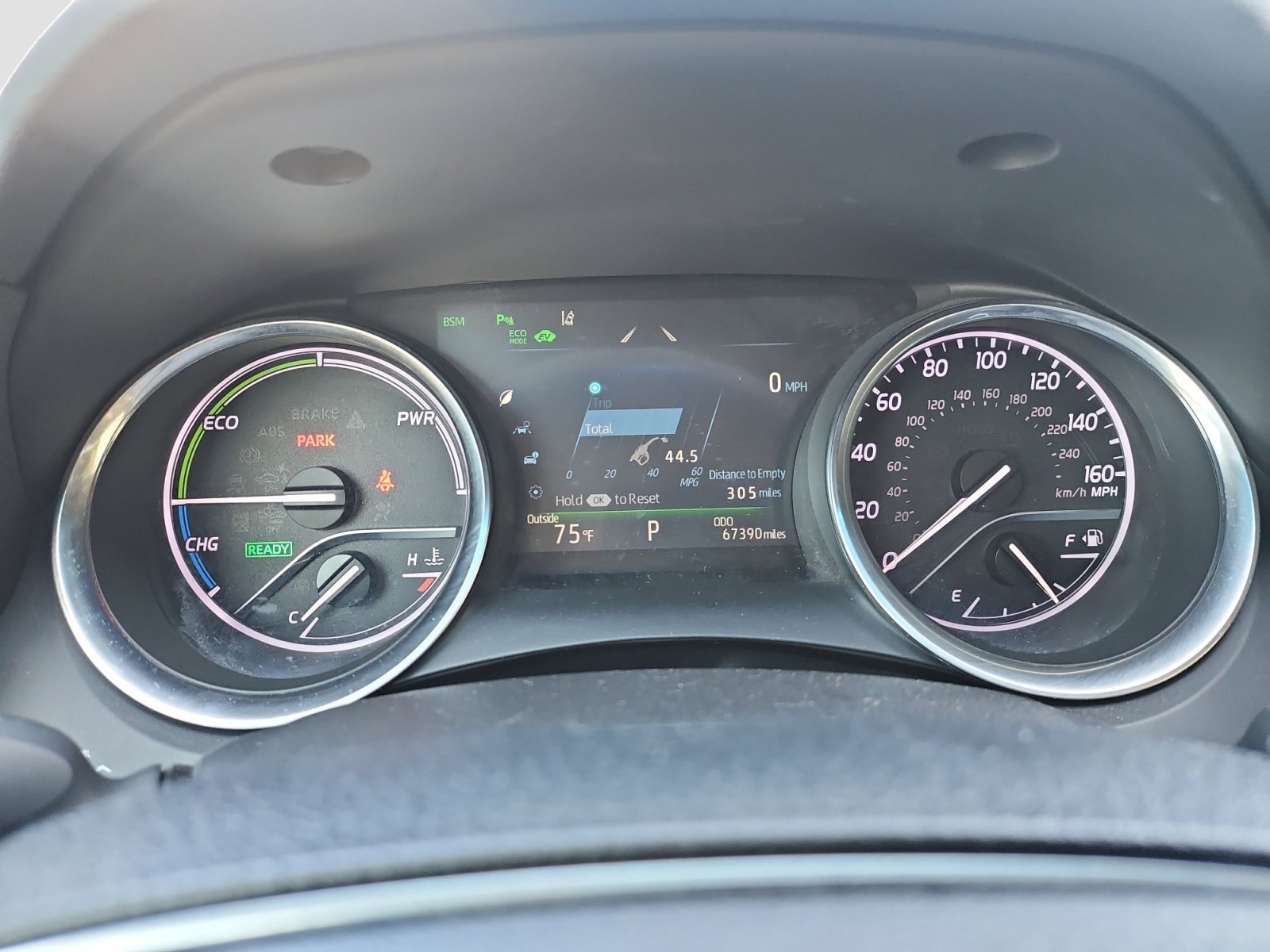 Used 2018 Toyota Camry XLE FWD image 24
