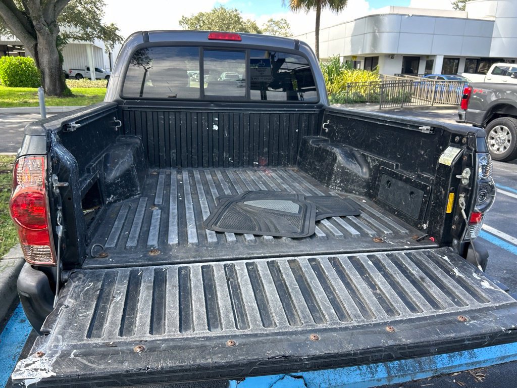 Used 2015 Toyota Tacoma PreRunner w/ Convenience Package RWD image 42