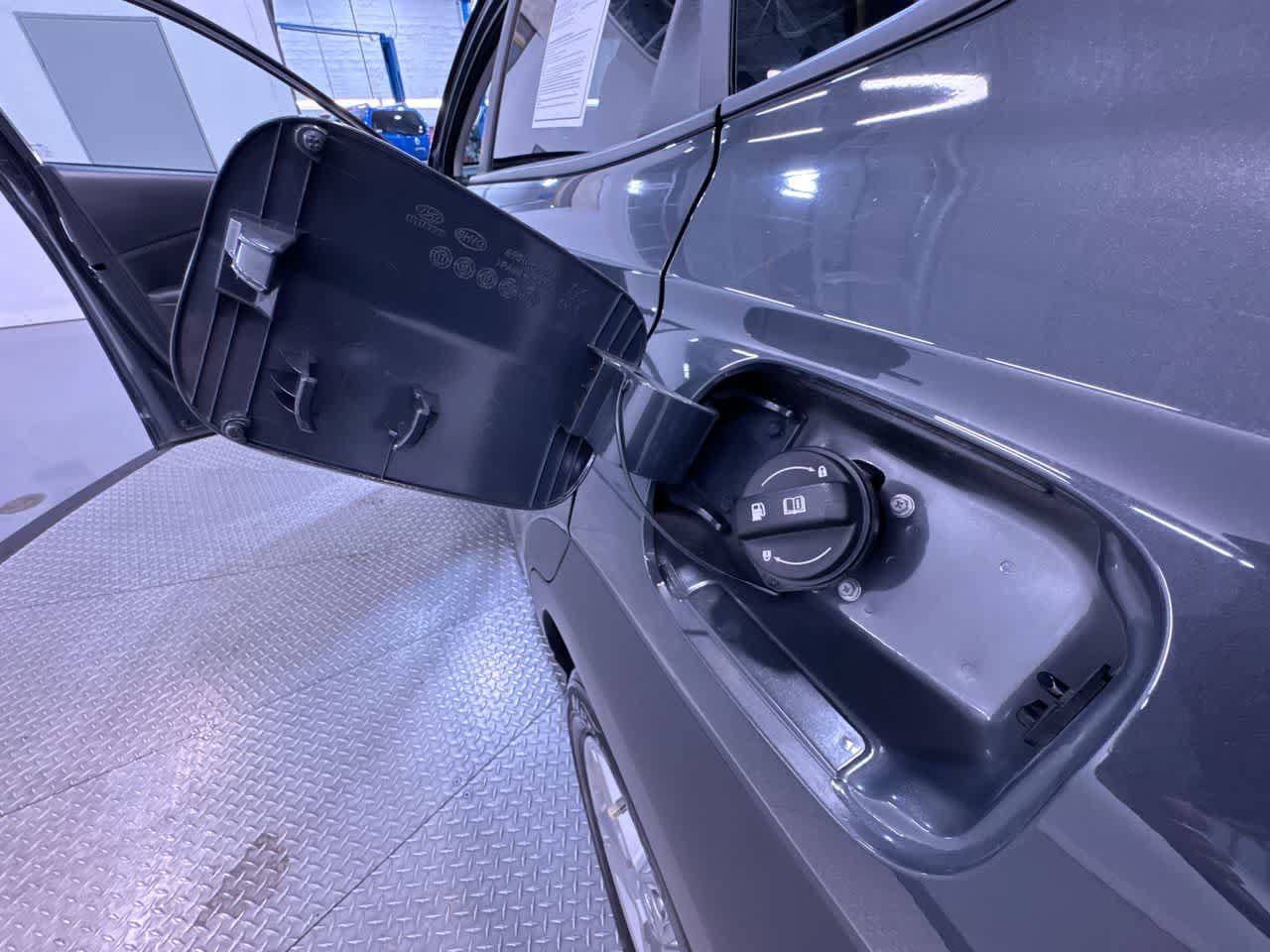 Used 2023 Hyundai Kona SE AWD/4WD image 41
