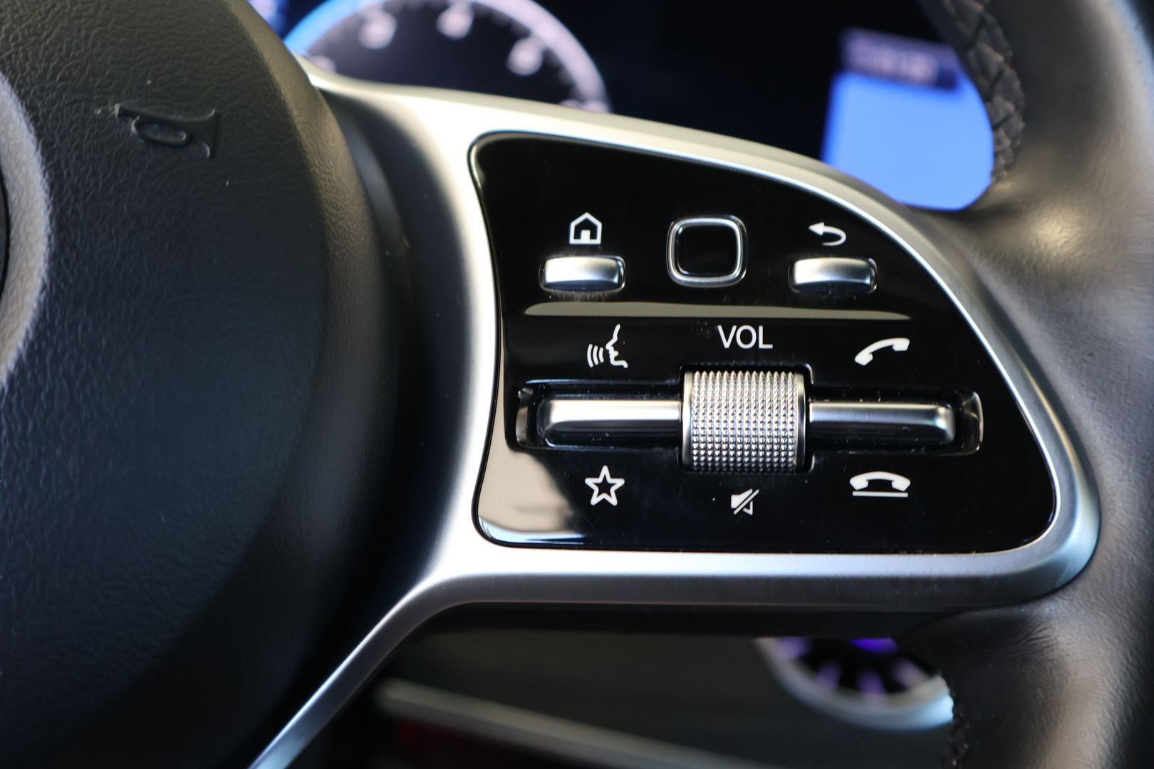 Used 2020 Mercedes-Benz E 450 Cabriolet image 21