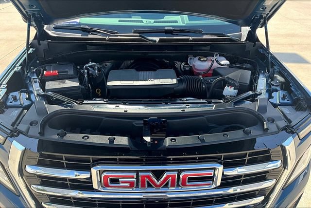New 2026 GMC Yukon XL Elevation AWD/4WD image 12
