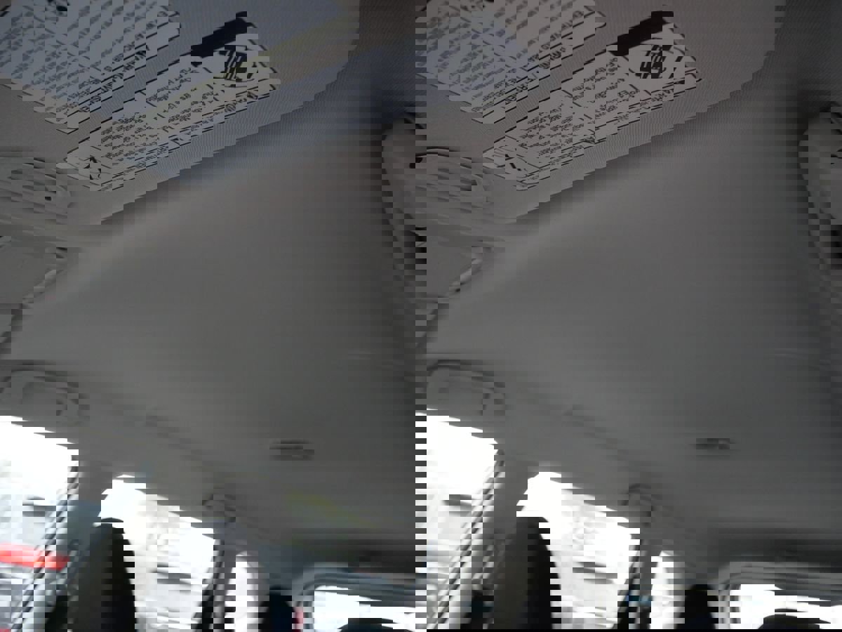 Used 2017 Nissan Rogue S image 10