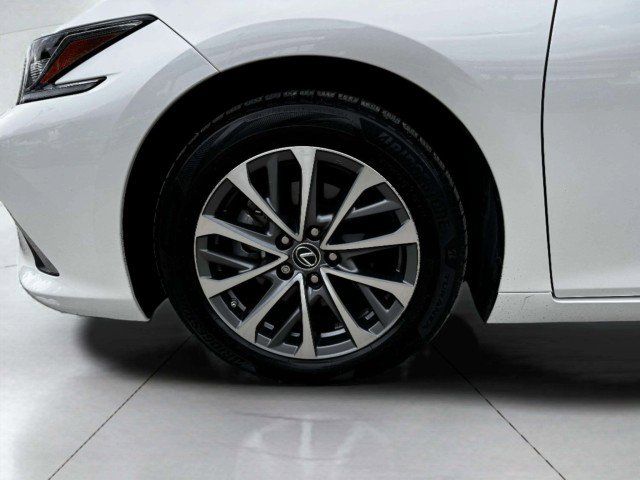 Used 2023 Lexus ES 350 image 54