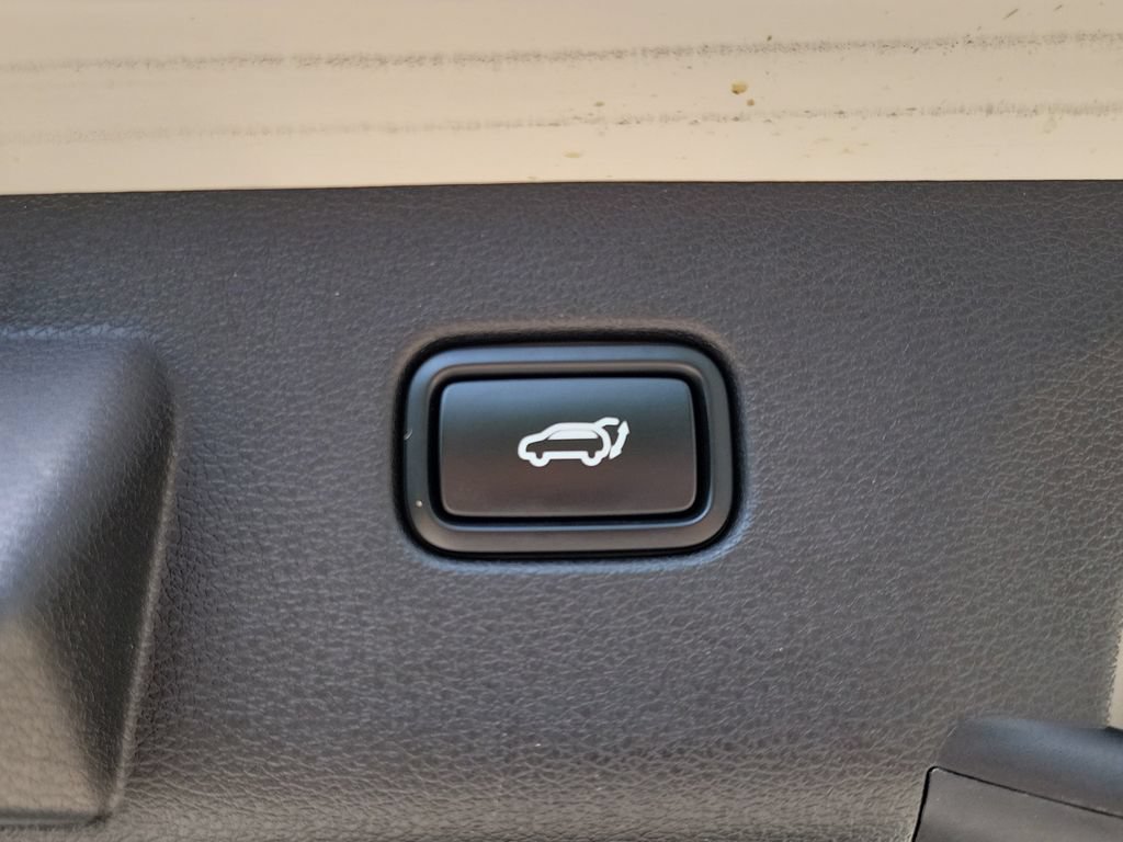 Certified 2023 Kia Sportage SX FWD image 13